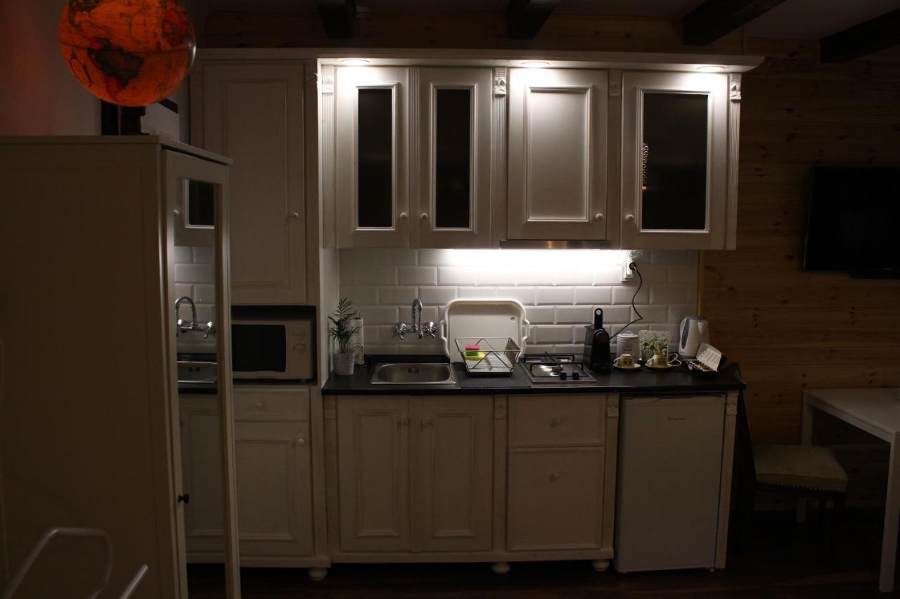 Kisház Apartman Eger Esterno foto