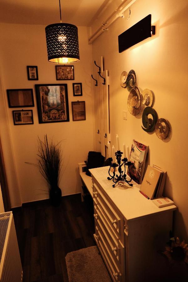 Kisház Apartman Eger Esterno foto