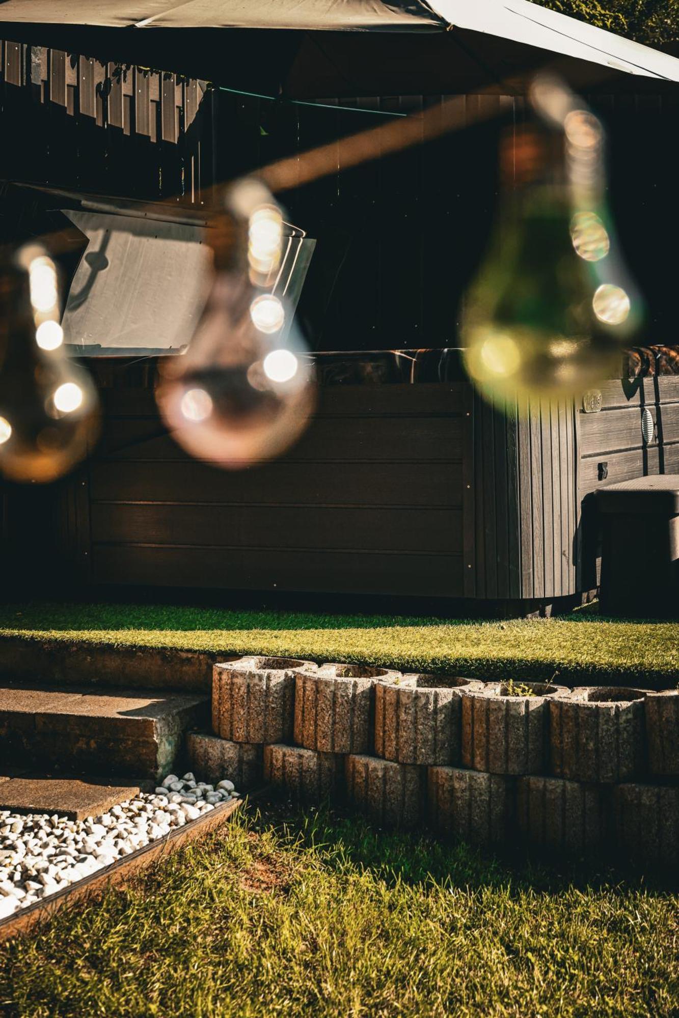 Kisház Apartman Eger Esterno foto