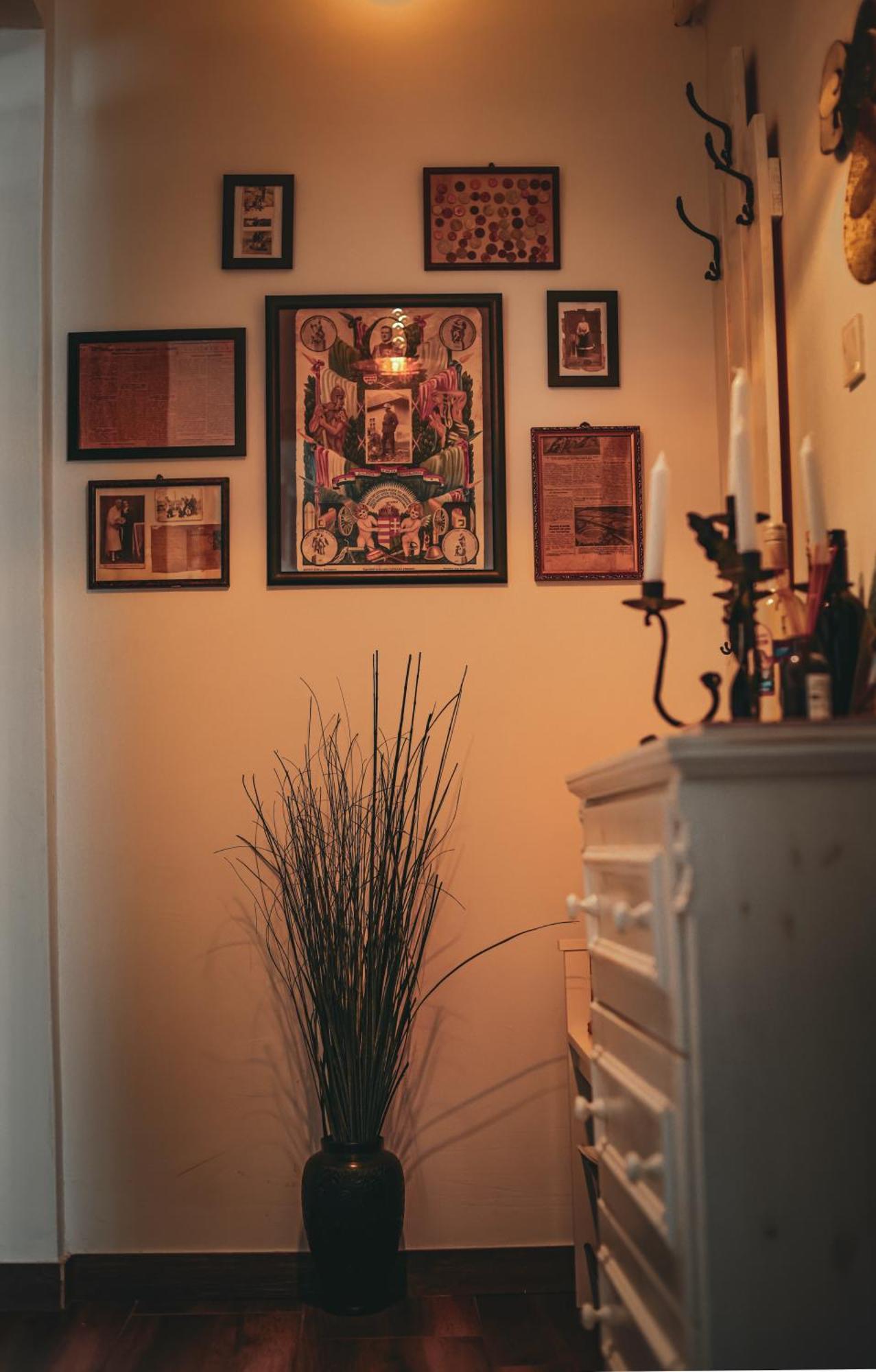 Kisház Apartman Eger Esterno foto