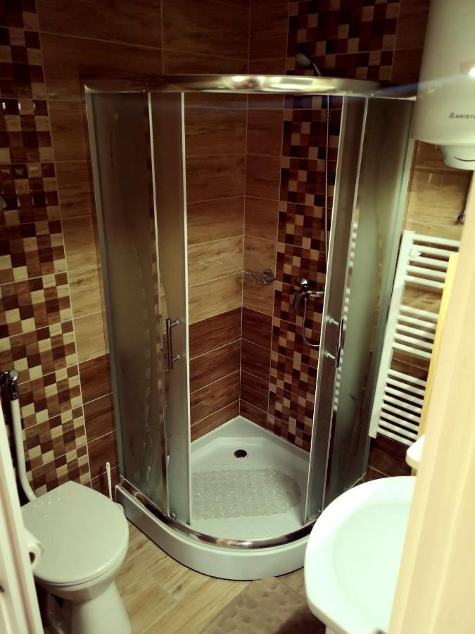 Kisház Apartman Eger Esterno foto
